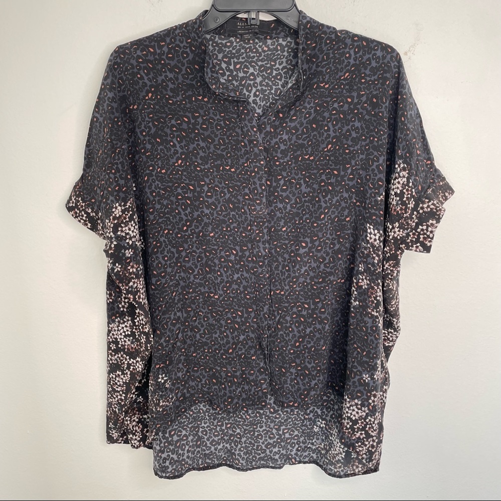 All Saints Top Womens Size 6 Fleet Virgo Boxy Silk Button Up Short Sleeve